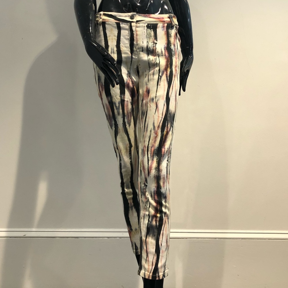 Nicole Miller Tie Dye Capri Jeans
